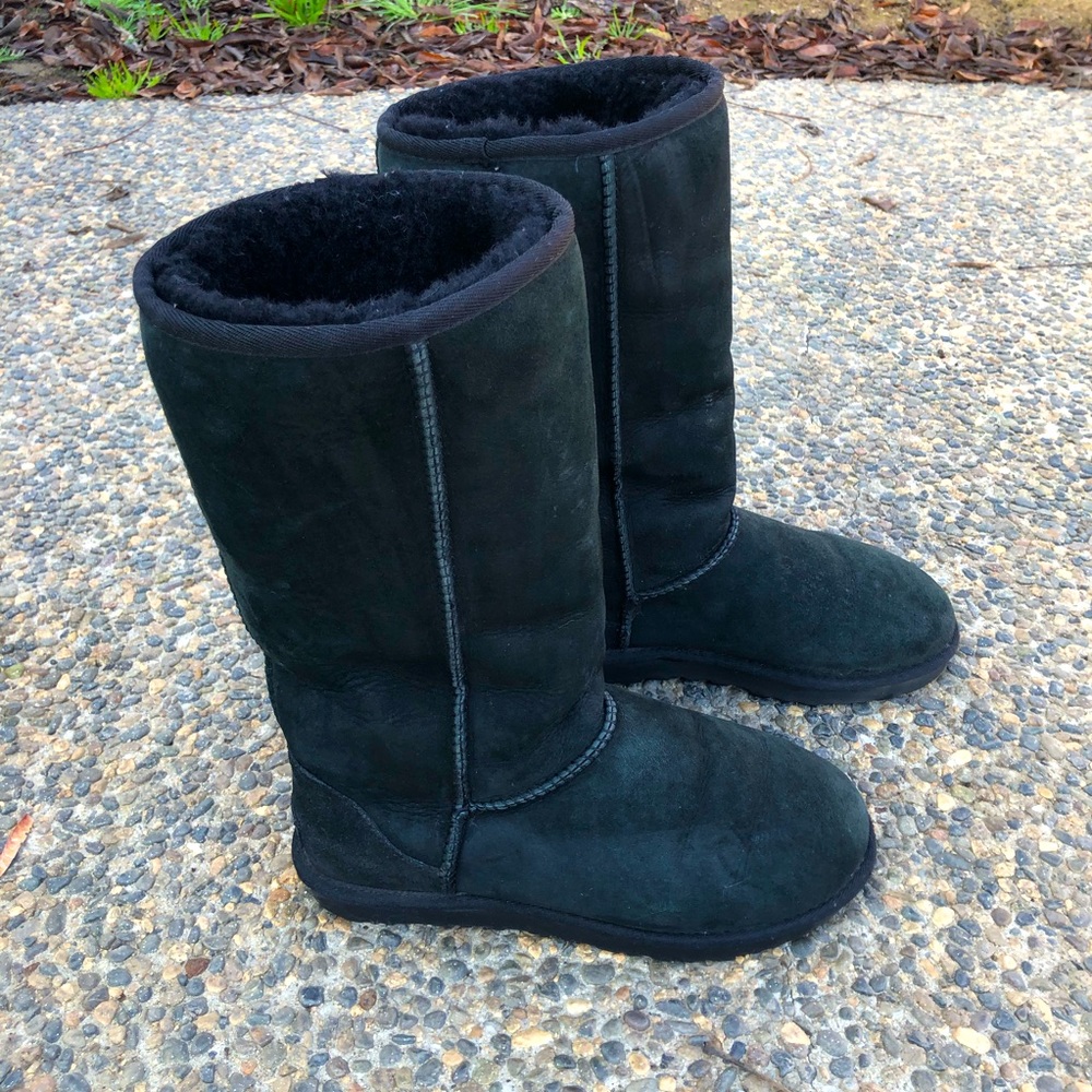 UGG CLASSIC TALL WOMEN’S